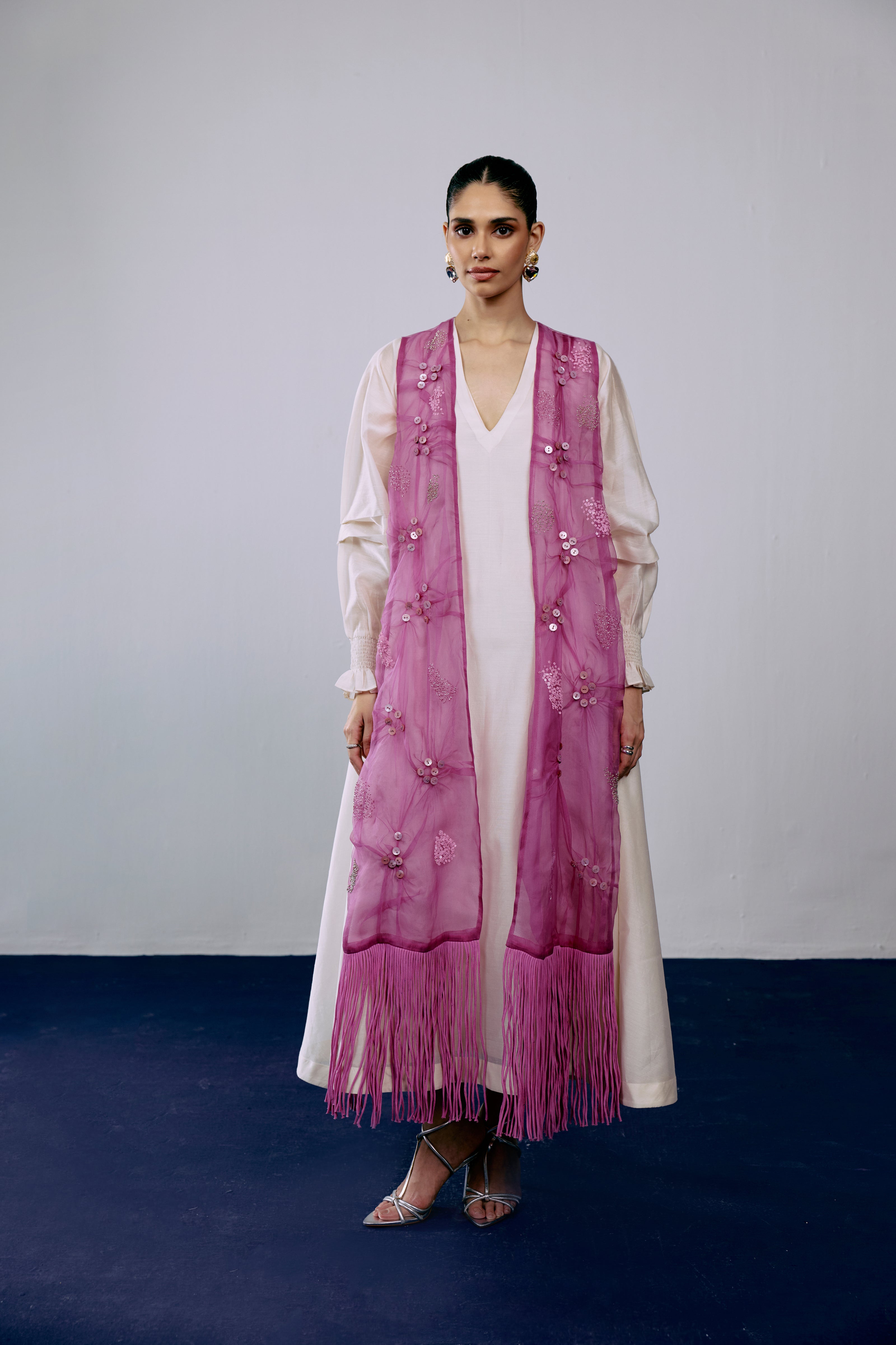 Gulabi Aankhein Dress