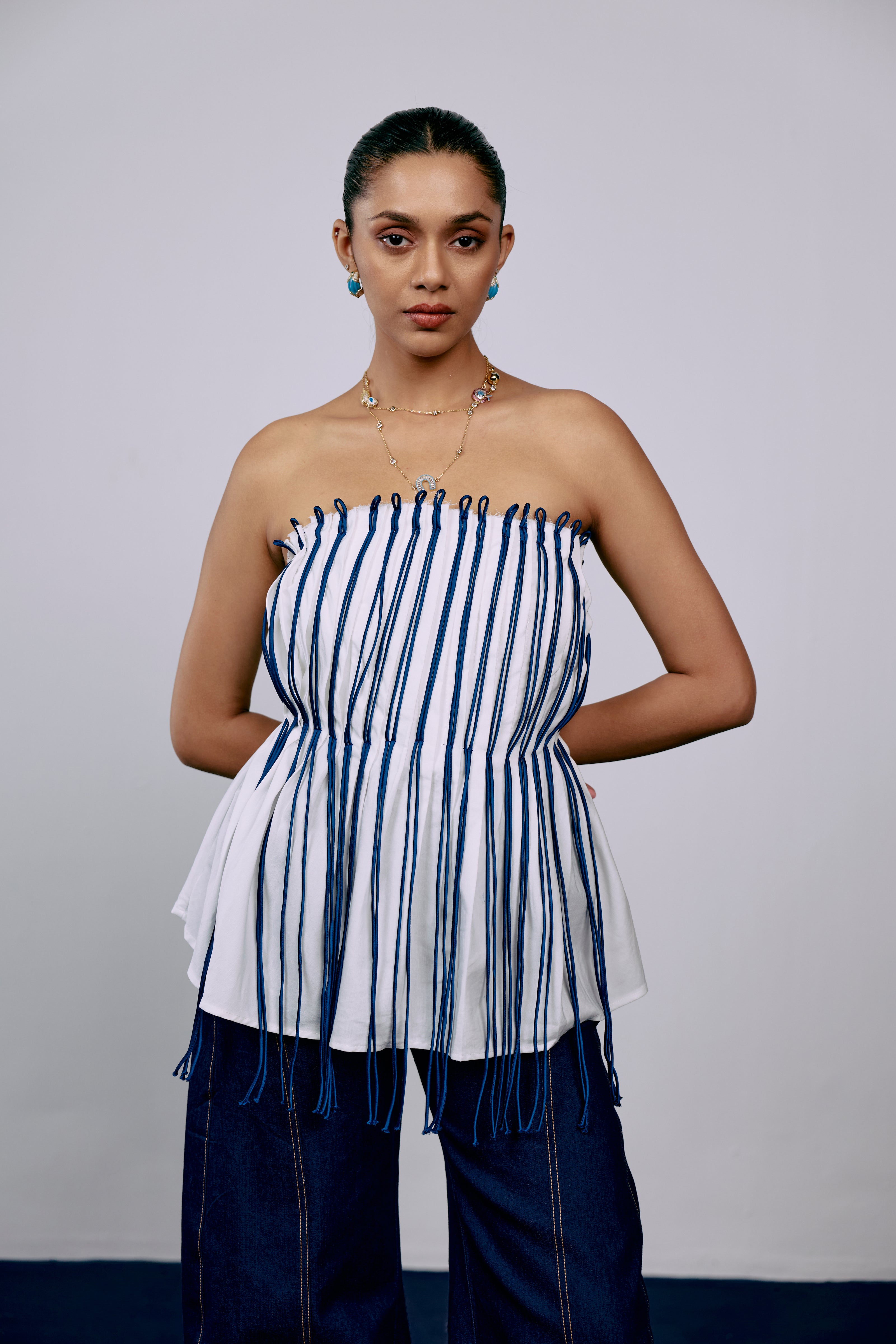 Safarnama Top