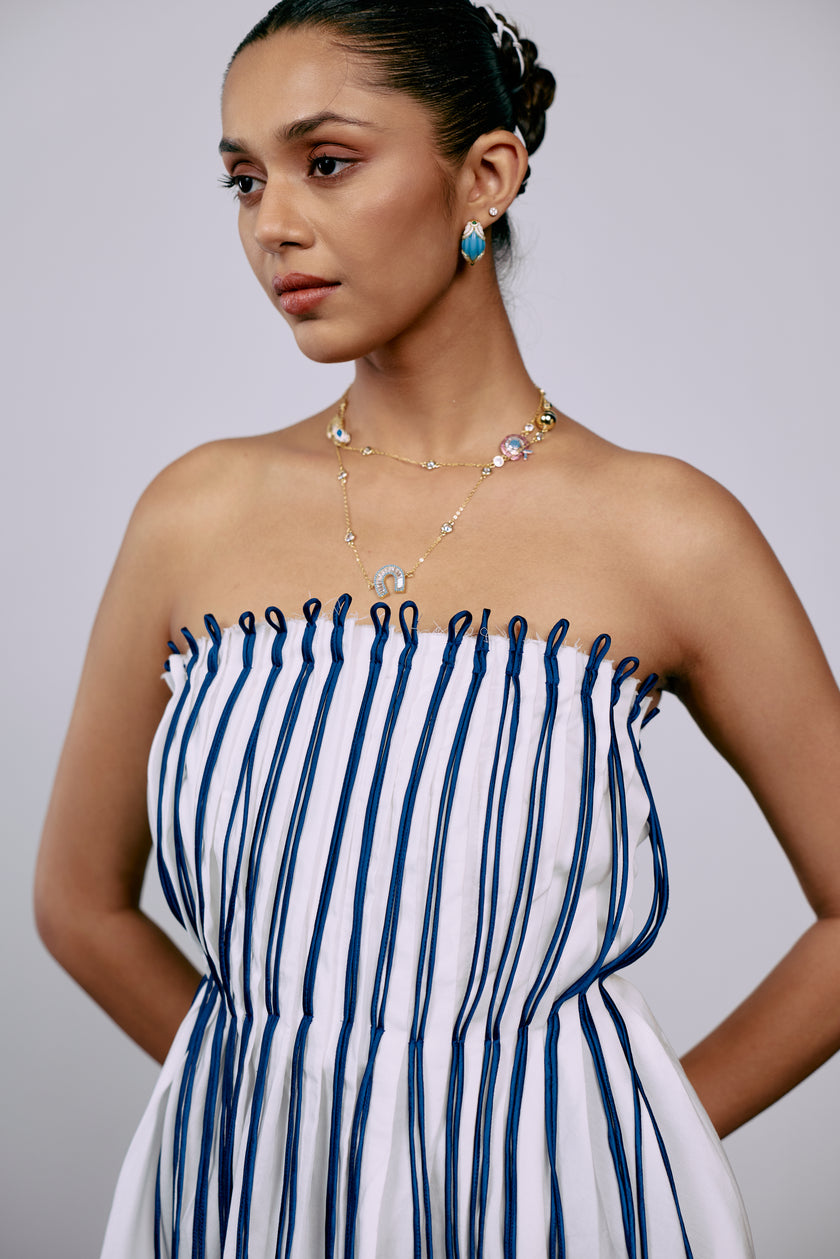 Safarnama Top