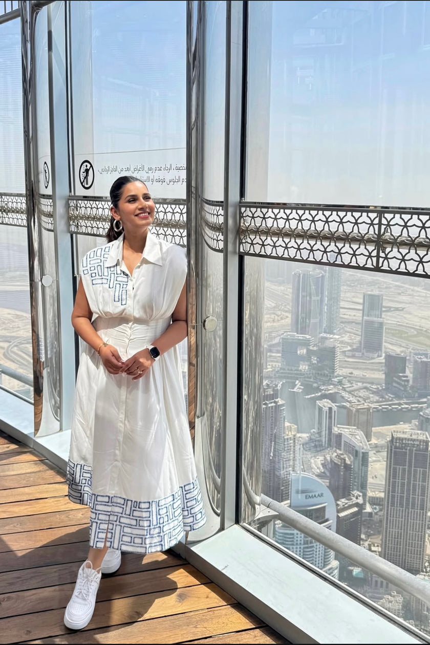 SANJANA GANESAN In Vanilla Spritz