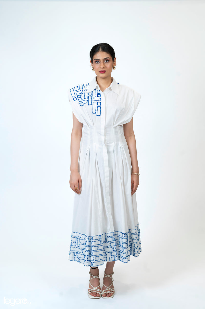 SANJANA GANESAN In Vanilla Spritz