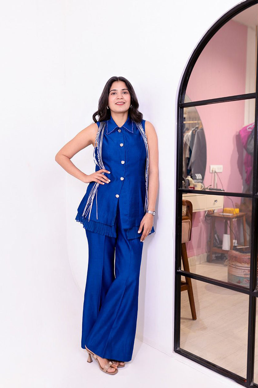 JUHI SACHDEVA In H2WHOA Set